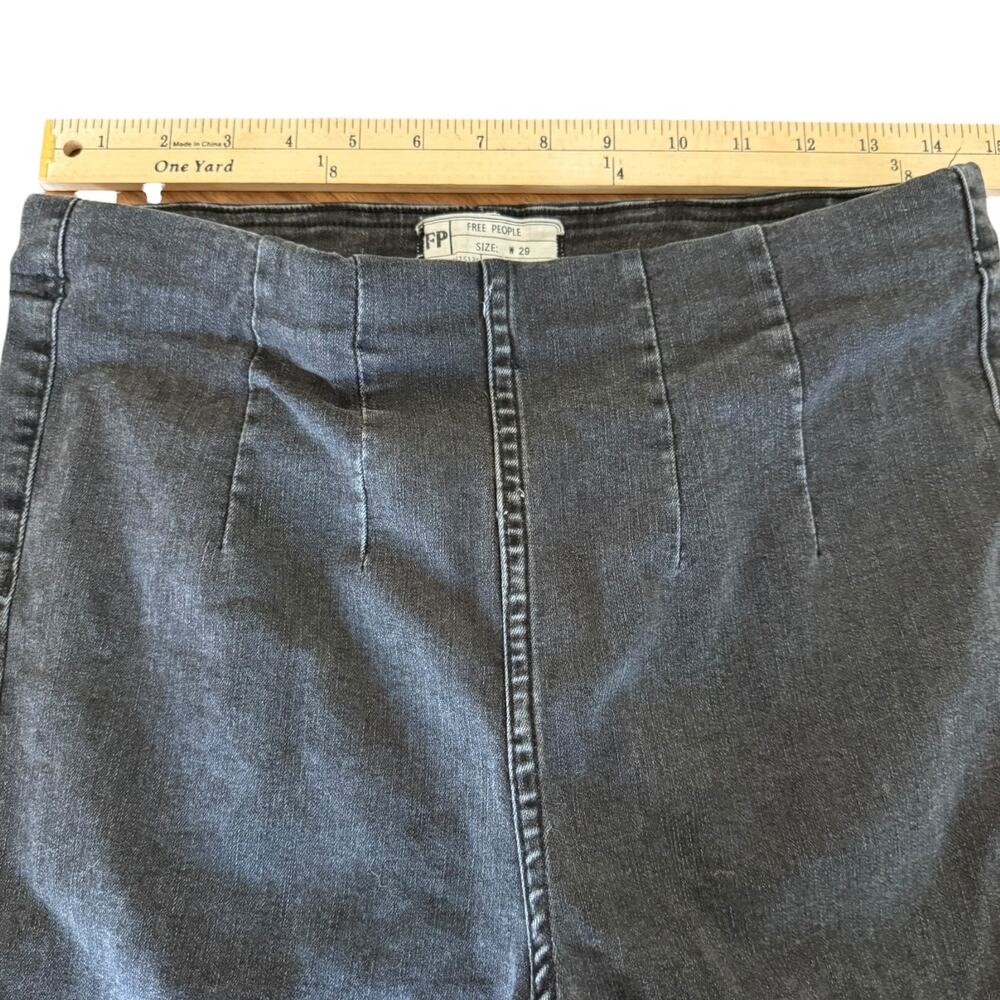 Free People Pull On Jeans W29 Ultra High Rise Cropped Flare Black Boho - Picture 6 of 9
